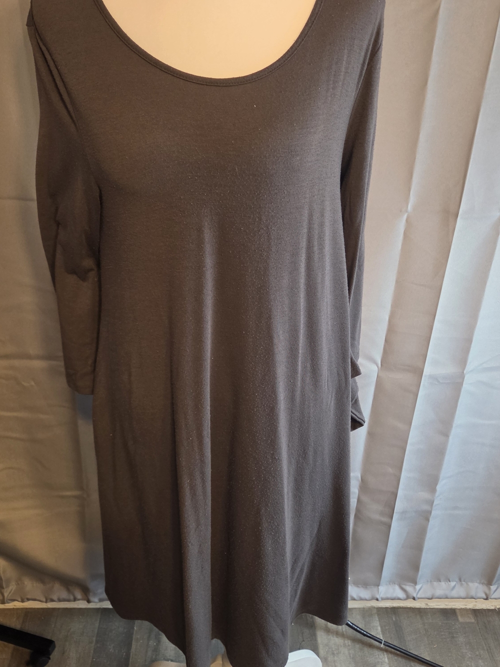 Zenana Outfitters Brown Scoop Neck Long Sleeve Dress
